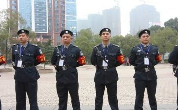 保安个人月度工作总结7篇