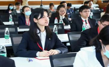 大学生大二的自我鉴定通用5篇