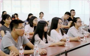 大学自我鉴定8篇