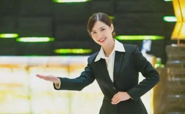 年服务合同模板参考7篇