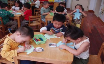 幼儿园大班绘画教案7篇