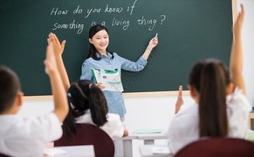 体育教师年工作总结参考5篇