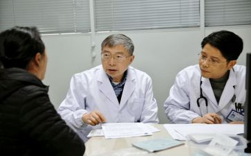 内科护士年终总结报告6篇