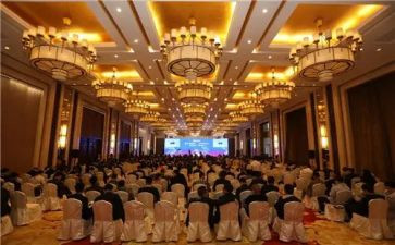 2023公司年会演讲稿模板8篇