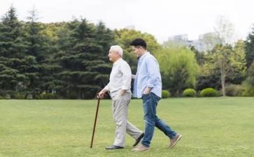 写有关亲情的作文600字7篇