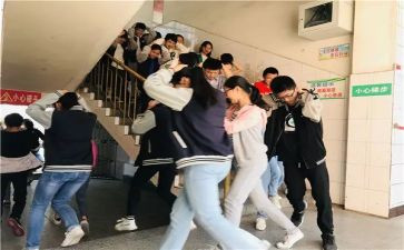 疏散演练后校长讲话稿8篇