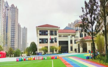 托班老师的工作总结5篇