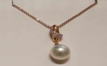 《项链》阅读心得7篇