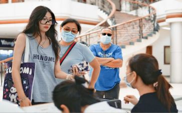 在大学新生演讲稿通用5篇
