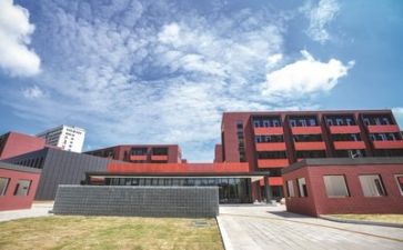 学校出纳工作总结报告6篇