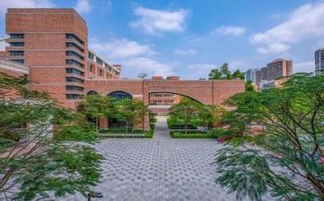 学校致辞稿7篇