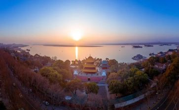 登岳阳楼读后感500字8篇